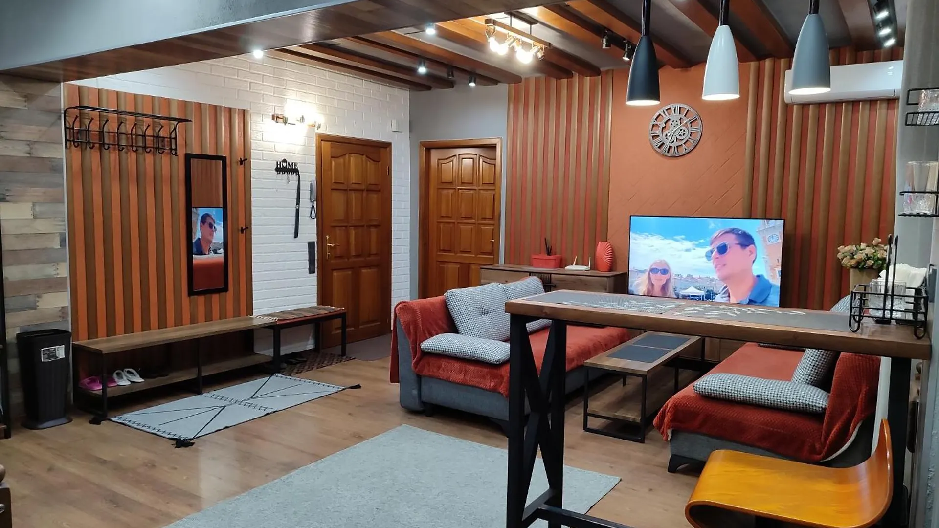 Комфортная Квартира В Стиле Лофт Almaty Apartment